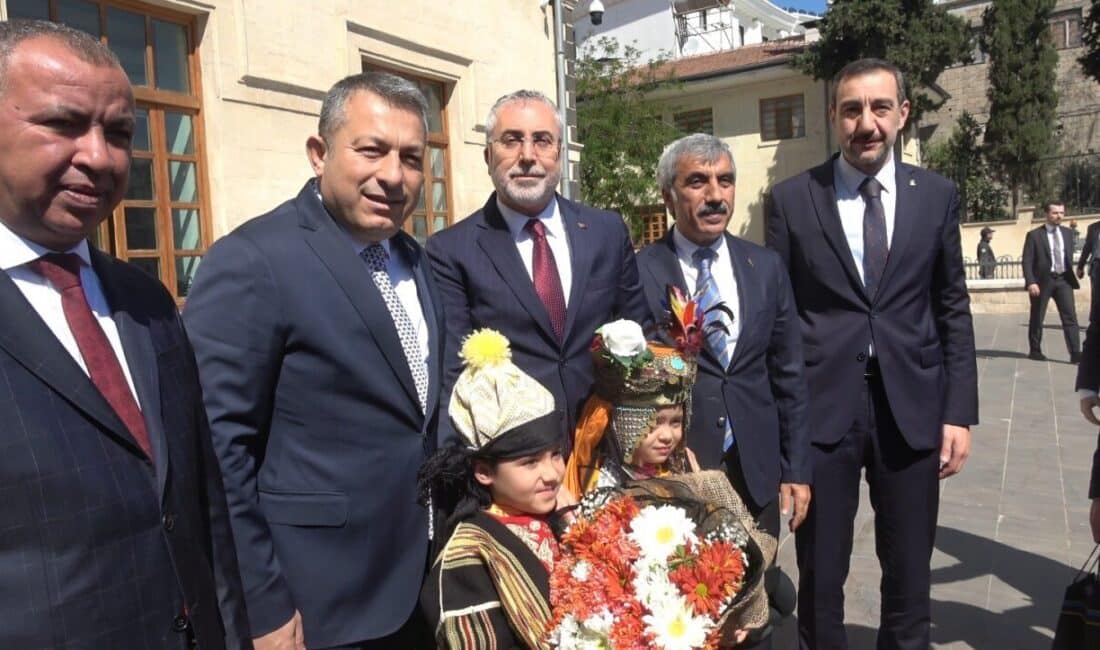 Bakan Vedat Işıkhan, Kilis’te Çeşitli Temaslarda Bulundu Çalışma ve Sosyal Güvenlik Bakanı Vedat Işıkhan, Kilis’e yaptığı ziyarette