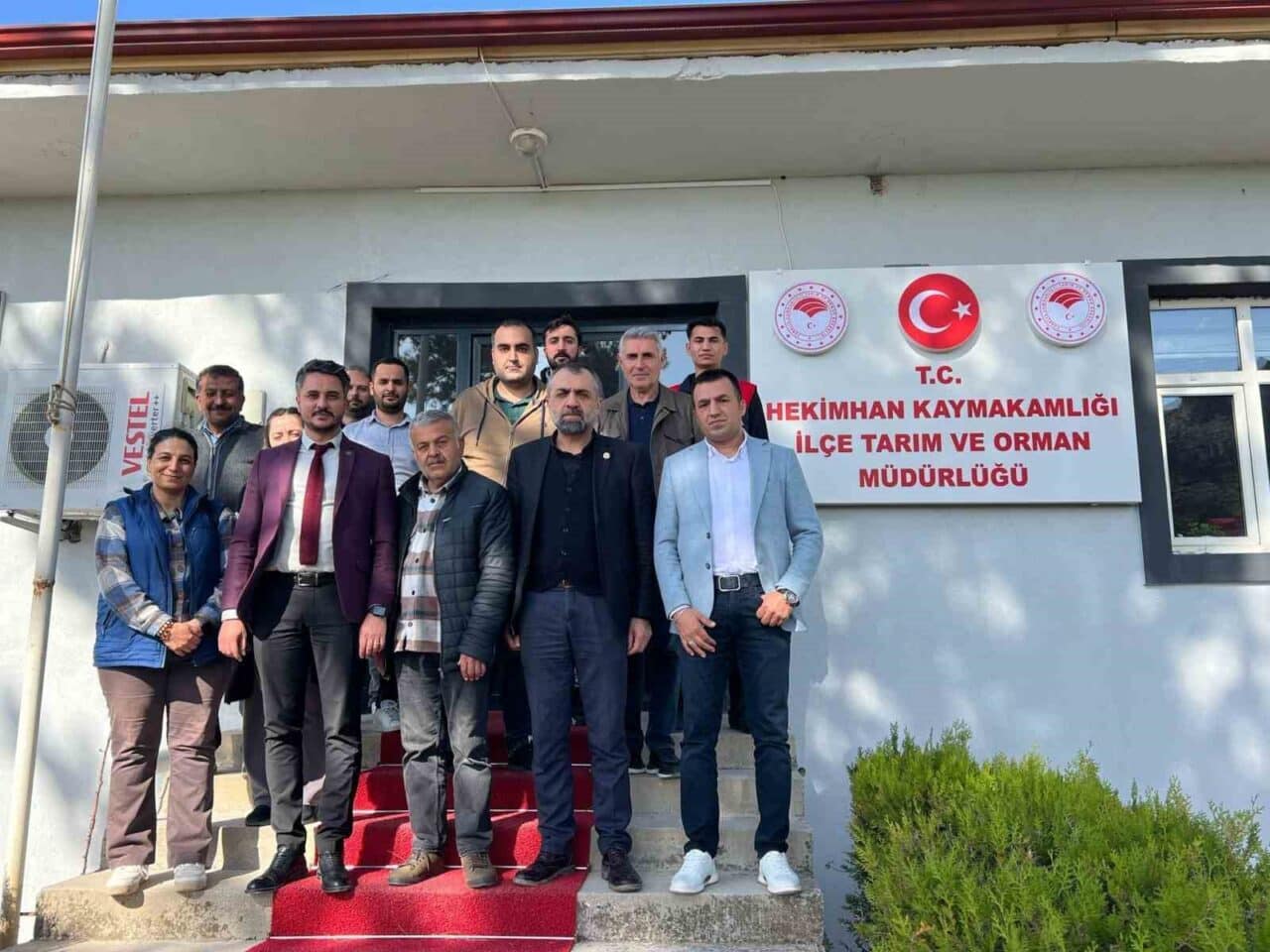 İhsan Akın, Malatya'nın Kuluncak ve Hekimhan ilçelerinde düzenlenen toplantılarda üreticilere