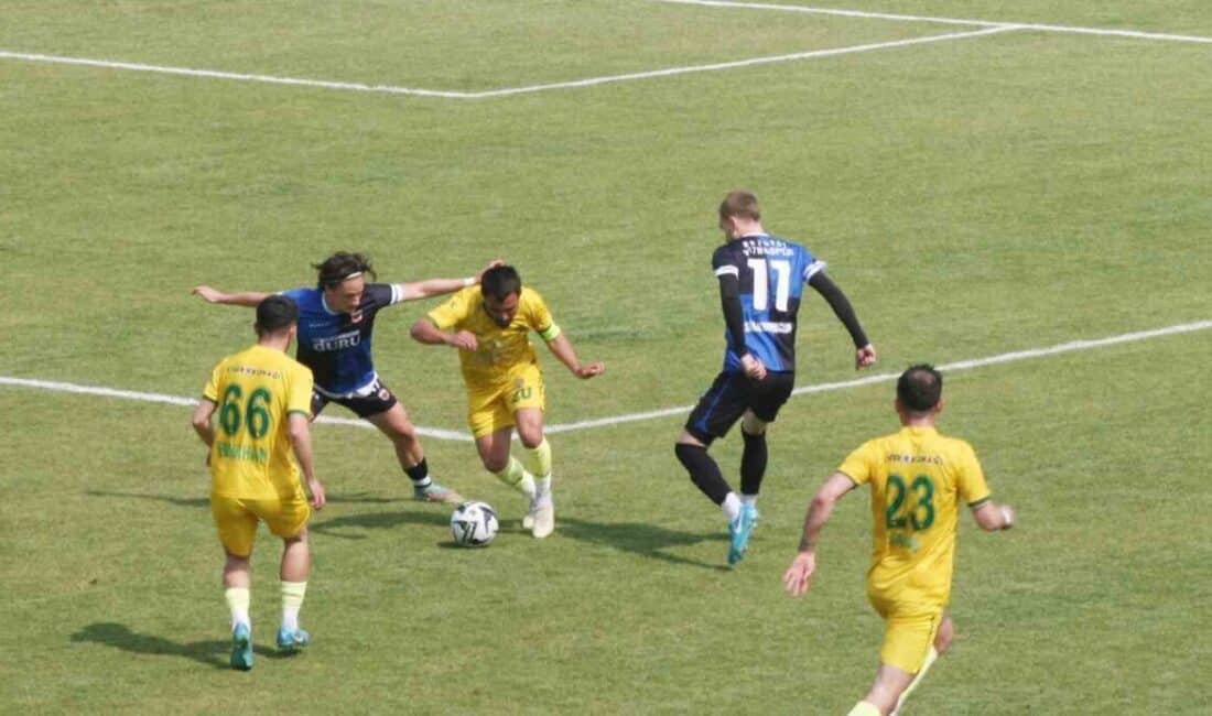 Bozüyük Vitraspor, Darıca Gençlerbirliği’ne Evinde 1-0 Mağlup Oldu Bölgesel Amatör Ligi'nde Bozüyük Vitraspor, Darıca Gençlerbirliği'ne 1-0 mağlup oldu.