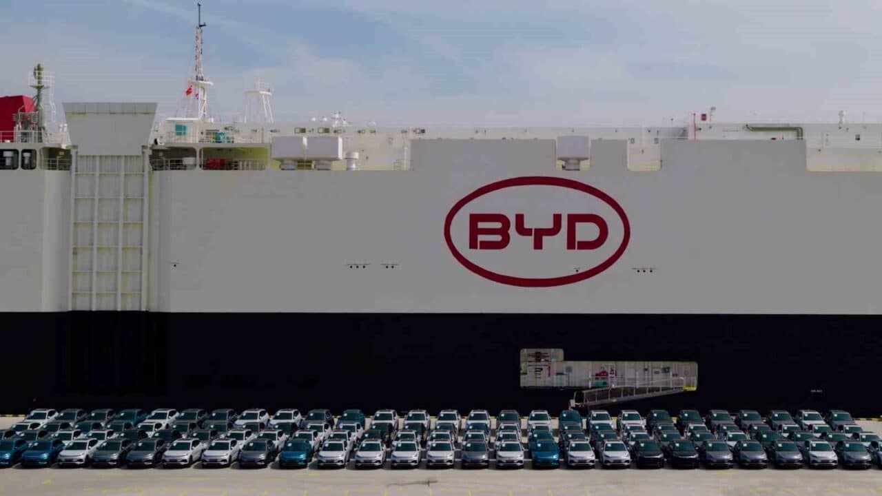 BYD'nin araç taşıma gemisi "BYD Changzhou", 25 Şubat'ta Çin'den yola
