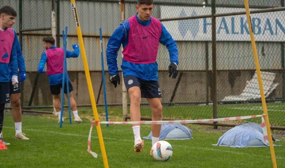 Çaykur Rizespor, Trabzonspor Maçı İçin Hazırlıklarını Devam Ettiriyor Çaykur Rizespor, Trendyol Süper Lig'in 31. haftasında Trabzonspor ile oynayacağı