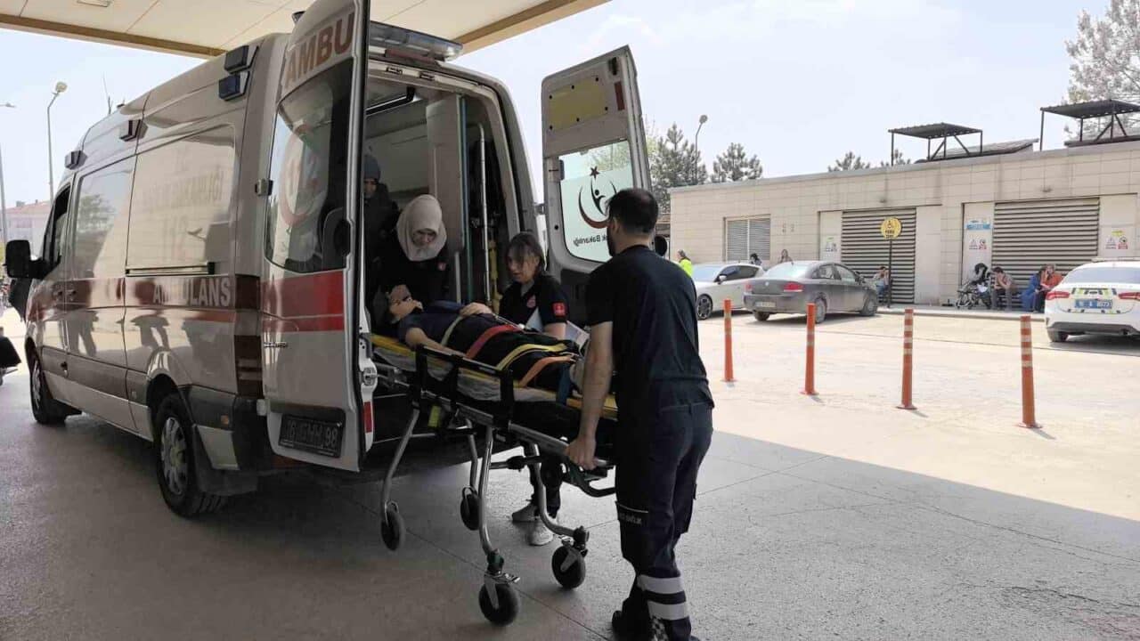 Marmara Denizi'nde meydana gelen 6,2 büyüklüğündeki depremin ardından, Bursa'nın İnegöl