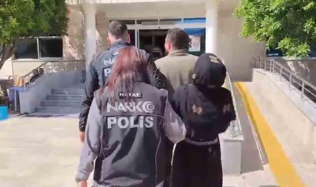 Dörtyol’da uyuşturucu operasyonunda bir kadınla birlikte iki kişi tutuklandı Hatay'ın Dörtyol ilçesinde gerçekleştirilen uyuşturucu operasyonunda A.A. ve B.K. isimli