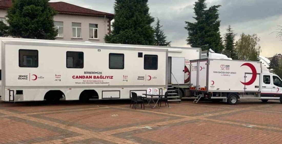 Tavşanlı’da Kızılay Kan Bağışı Mobil Tırı, Bugün Hizmete Girdi! Kütahya'nın Tavşanlı ilçesinde Türk Kızılay'ı kan bağışı mobil tırı faaliyete