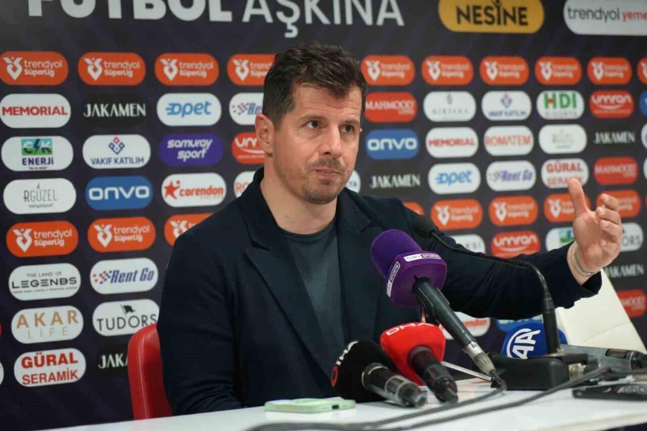Antalyaspor Teknik Direktörü Emre Belözoğlu, Samsunspor'u 2-1 mağlup ettikleri maçın