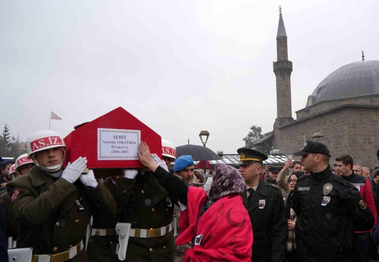 Pençe-Kilit operasyonunda şehit düşen Piyade Uzman Çavuş Nurettin Tokyürek, Erzurum'da