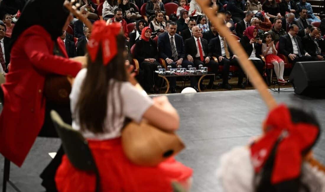 23 Nisan Ulusal Egemenlik ve Çocuk Bayramı Erzurum’da Coşkuyla Kutlandı Erzurum'daki 23 Nisan Ulusal Egemenlik ve Çocuk Bayramı, Vali Mustafa