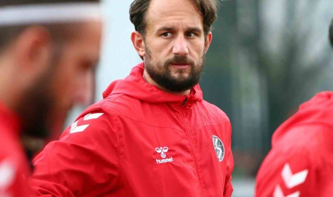 Eskişehirspor, Tarsus İdman Yurdu’nu Yenerek Bir Adım Daha İlerlemek İstiyor Eskişehirspor, Bölgesel Amatör Lig'de 55 puanla lider durumda ve yarın