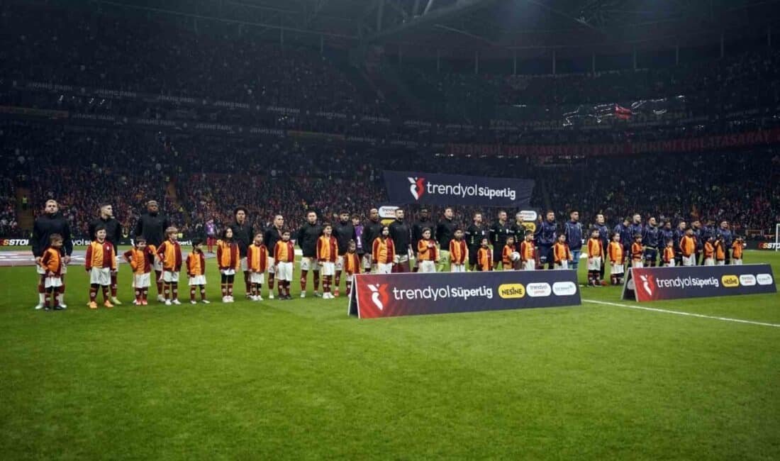 Fenerbahçe ve Galatasaray, Ziraat Türkiye Kupası çeyrek finalinde yarın karşılaşacak.