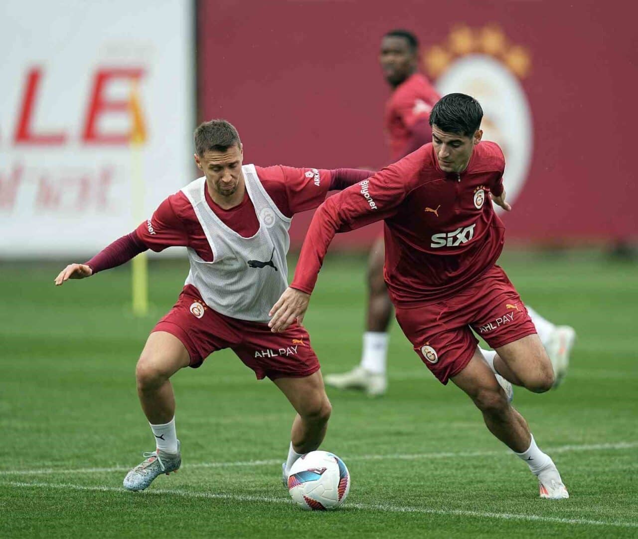 Galatasaray, Samsunspor ile deplasmanda oynayacağı Süper Lig maçı için hazırlıklarına