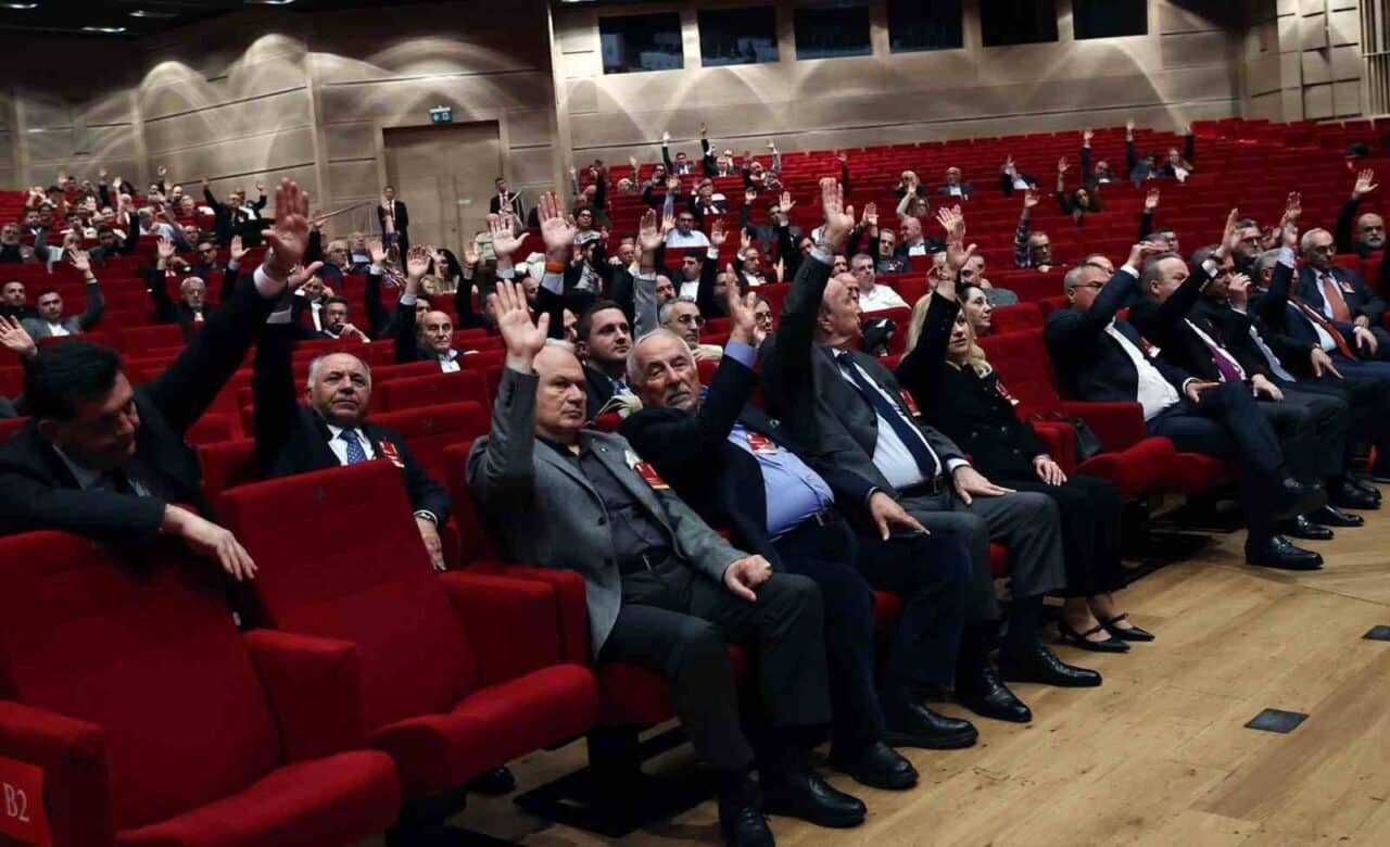 Galatasaray Spor Kulübü, Haliç Kongre Merkezi'nde gerçekleşen Yıllık Olağan Bütçe