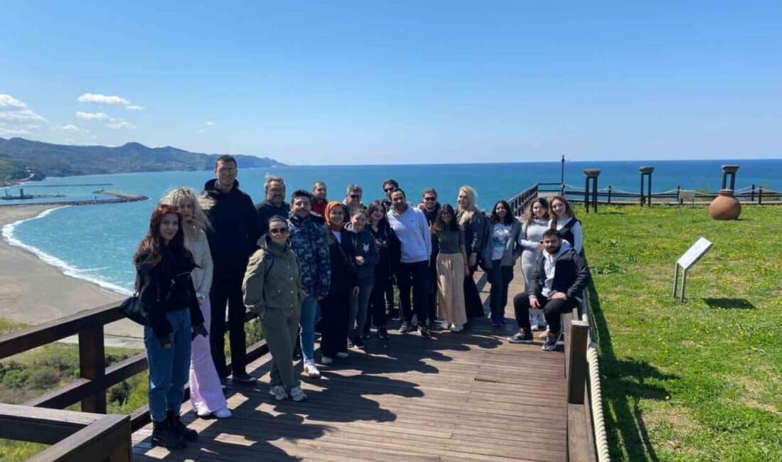 Erasmus+ Programı ile Gerçekleşen “Dijital Gönüllülük” Projesi Çaycuma’da Yapıldı "Erasmus+ destekli 'Gönüllülüğün Dijital Hali' Projesi, 7-13 Nisan 2025'te Zonguldak'ın