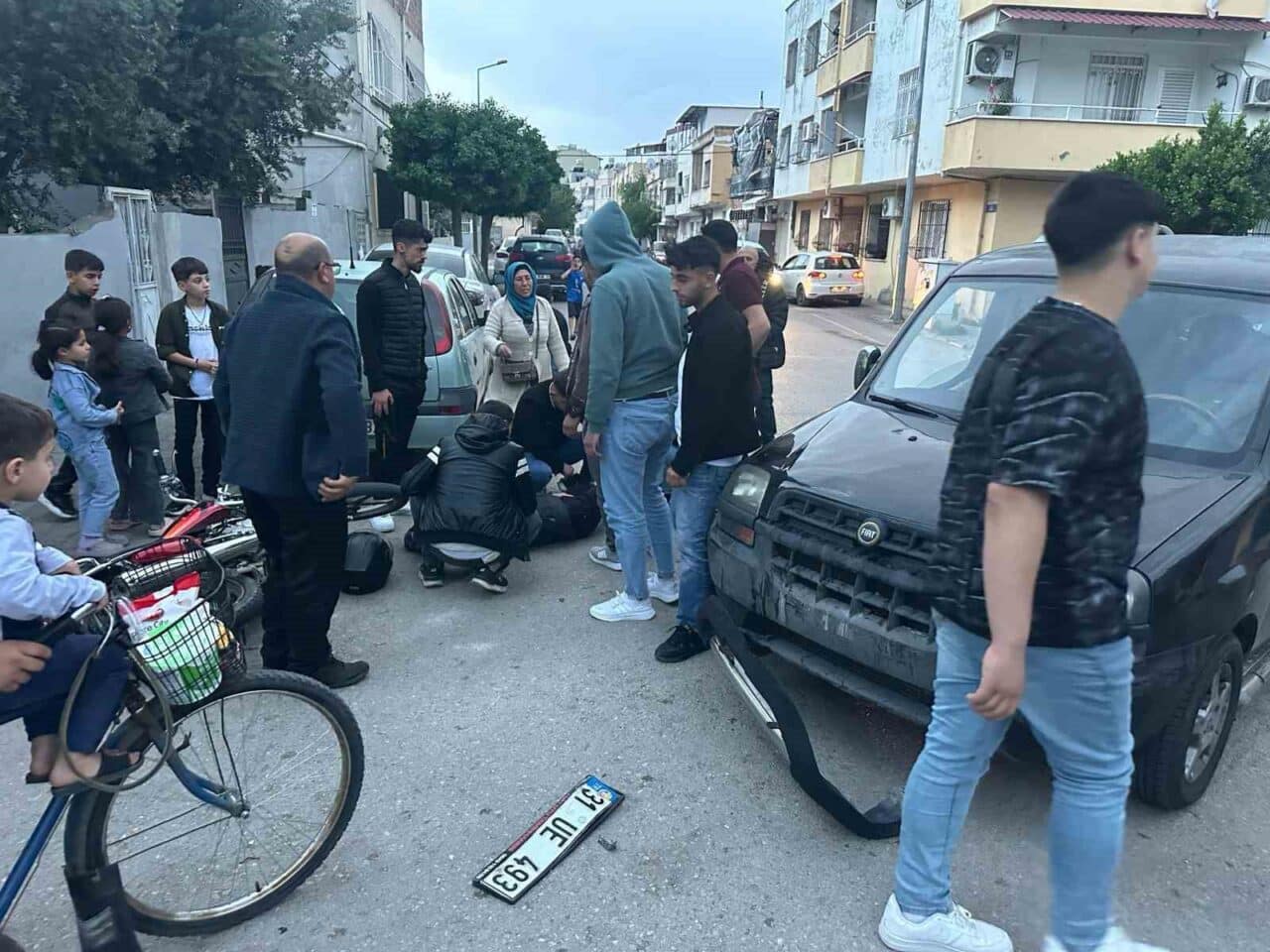 İskenderun'da hafif ticari araç ile motosikletin çarpışması sonucu bir kişi