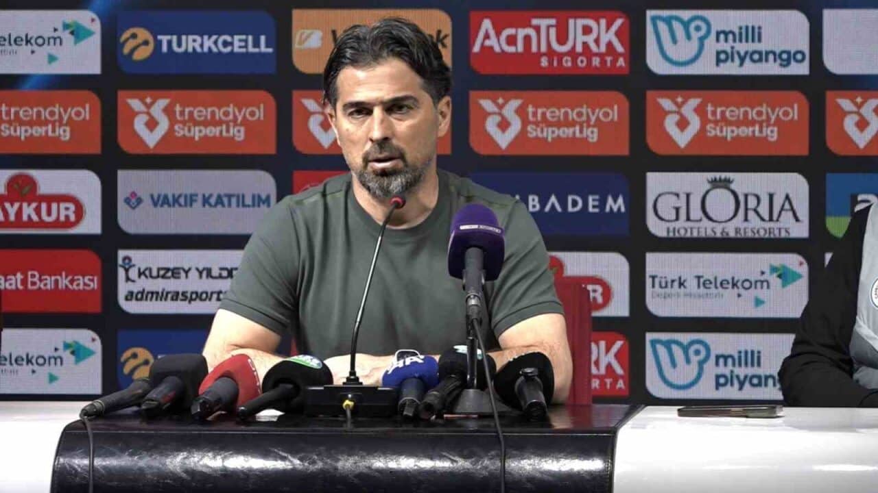 Çaykur Rizespor Teknik Direktörü İlhan Palut, Eyüpspor'u 1-0 yendikleri maç
