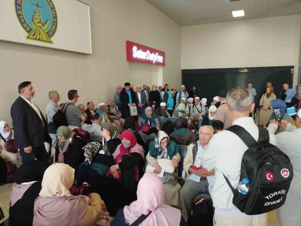 Samsun’da 616 hacı adayı, Çarşamba Havalimanı'nda İl Müftüsü Seyfullah Çakır'ın