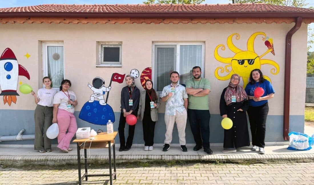 SUBÜ Girişimci Mühendisler Topluluğu, ÜNİDES projesi kapsamında Serdivan’daki ilkokulları renklendirip öğrencilere oyunlar düzenledi Sakarya Uygulamalı Bilimler Üniversitesi Girişimci Mühendisler Topluluğu, ÜNİDES projesi kapsamında
