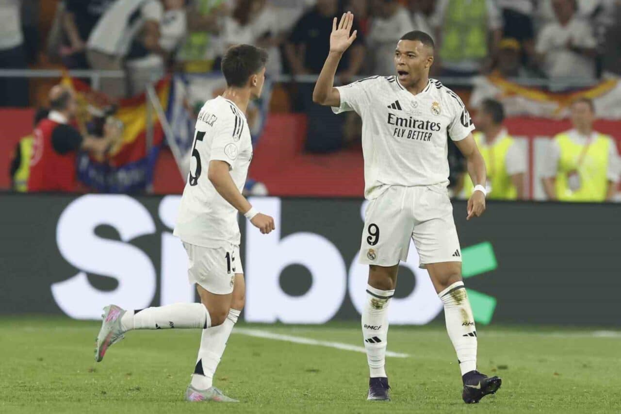 İspanya Kral Kupası finalinde Barcelona, Real Madrid'i uzatmada 3-2 yenerek