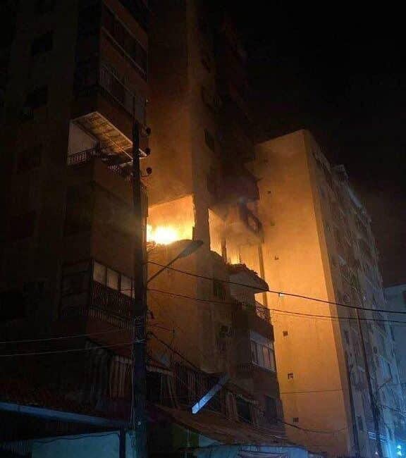 İsrail ordusu, Lübnan’ın Bekaa bölgesindeki Hizbullah silah deposuna hava saldırısı gerçekleştirdiğini duyurdu. İsrail Savunma Kuvvetleri, Lübnan'ın Bekaa bölgesindeki Hizbullah'a ait bir silah