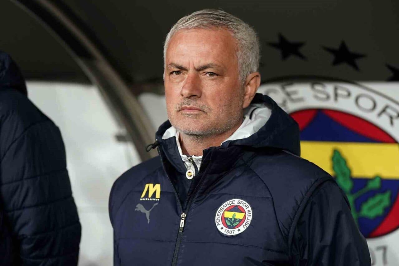 Fenerbahçe, Galatasaray derbisine Teknik Direktör Jose Mourinho’nun Bodrum FK maçındaki