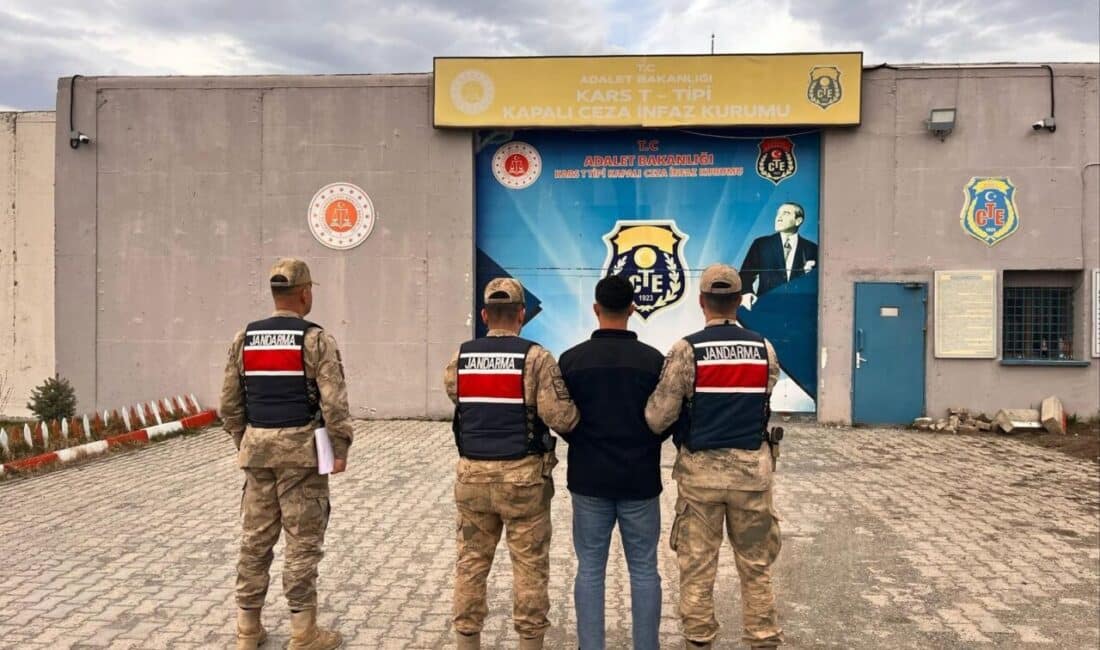 Kağızman’da Aranan Mahkum Jandarma Ekipleri Tarafından Yakalandı Kars'ın Kağızman ilçesinde, "Türk vatandaşı veya yabancının yurt dışına çıkmasına