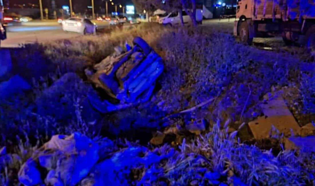 Kahramanmaraş’ta Trafik Kazası: Bir Kişi Hayatını Kaybetti, Diğeri Yaralandı Kahramanmaraş'ta Batı Çevre Yolu'nda meydana gelen trafik kazasında, sürücü M.E.G.