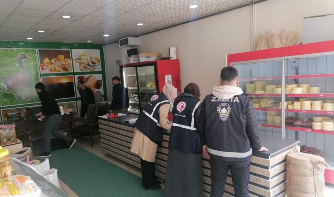 Kars’ta İşletmelere Yönelik Fiyat ve Hijyen Denetimleri Sürüyor Kars'ta, Kars Valiliği, Kars Belediyesi ve İl Ticaret Müdürlüğü işbirliğiyle