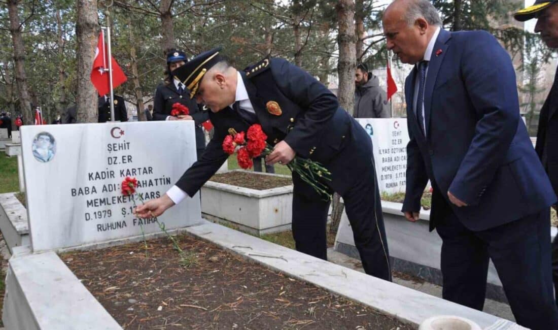 Kars’ta Türk Polis Teşkilatı’nın 180. Yılı Kutlandı! Kars’ta, Türk Polis Teşkilatı'nın 180. yılı dolayısıyla yapılan törende, İl