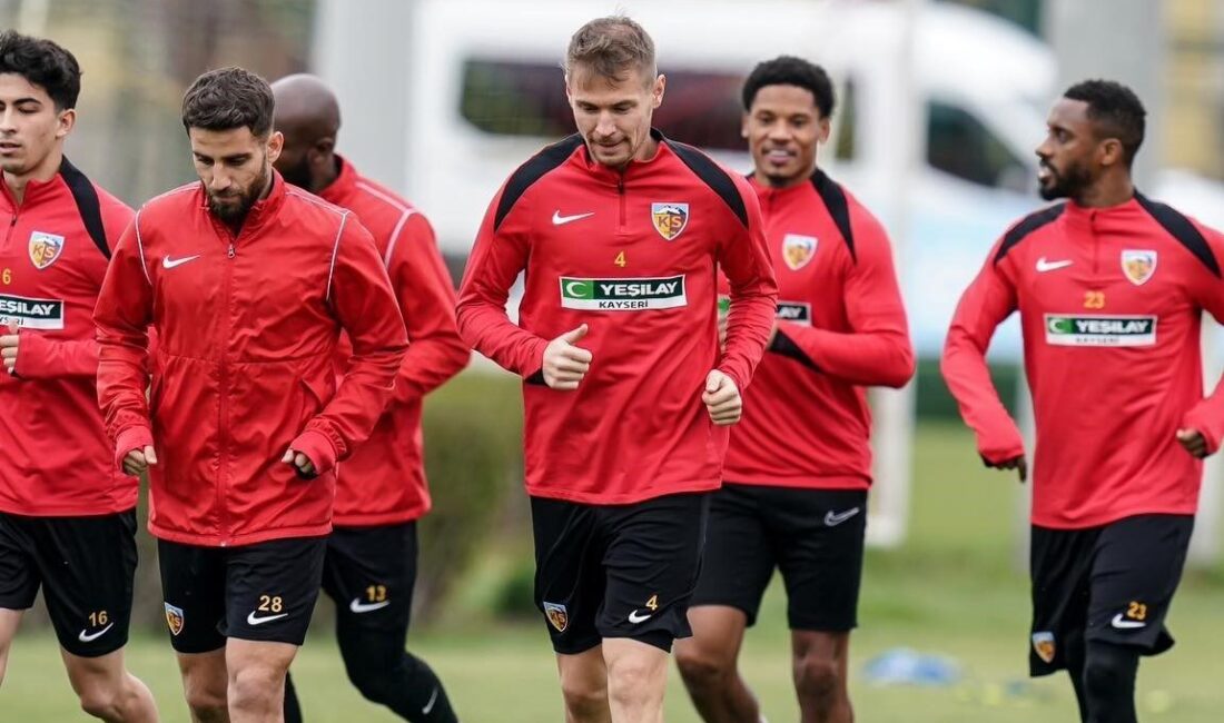 Kayserispor, Kasımpaşa karşısında 4 eksikle mücadele edecek. Kayserispor, Kasımpaşa ile oynayacağı maçta 4 oyuncusundan yoksun olacak. Kaptan