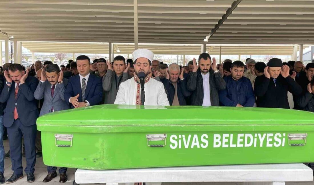 Sivas’ta trafik kazasında hayatını kaybeden tarih öğretmeni Şenel Yılmaz son yolculuğuna uğurlandı. Sivas'ta geçirdiği trafik kazasında hayatını kaybeden 58 yaşındaki tarih öğretmeni