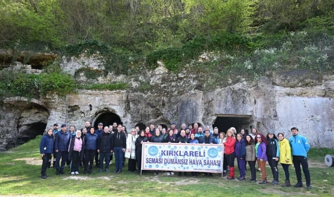 Kırklareli’nde Doğa Yürüyüşüyle Sağlık Bilinci Artırıldı Kırklareli İl Sağlık Müdürlüğü, "Sağlık Rotası Doğa Yürüyüşü" etkinliği düzenledi.
