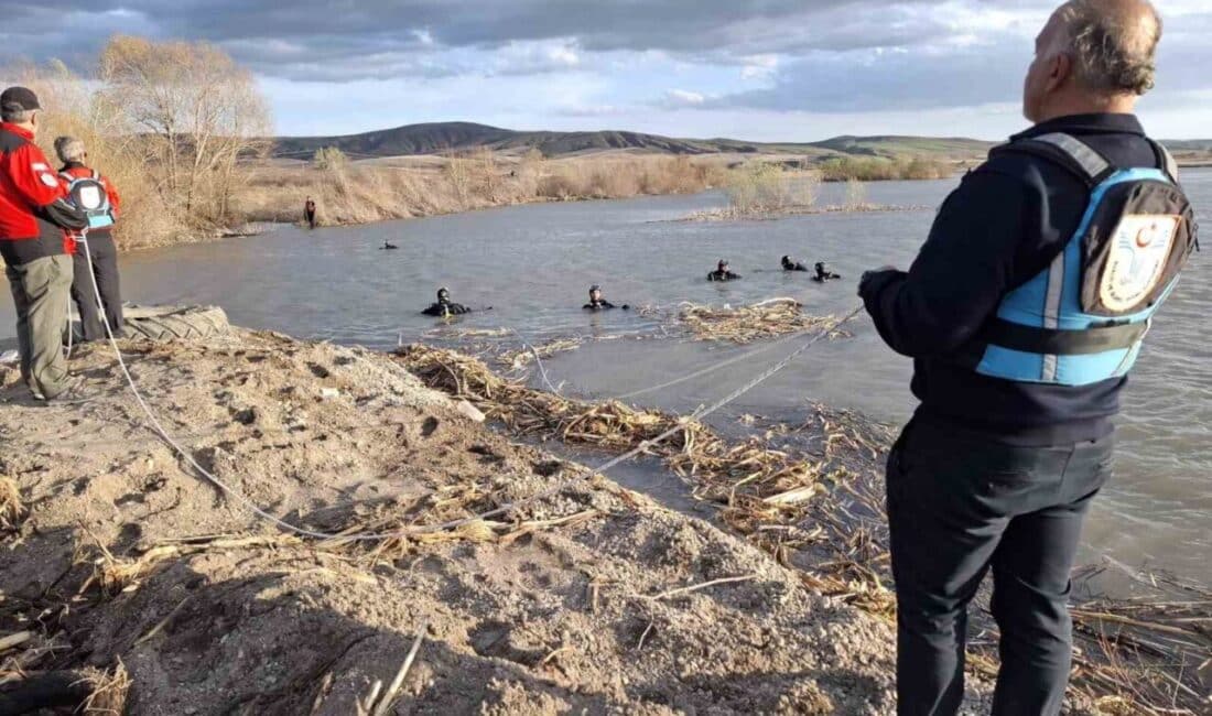 Kayseri'nin Sarıoğlan ilçesinde 17 yaşındaki M.Ö., Kızılırmak Nehri'ne düşüp kayboldu.