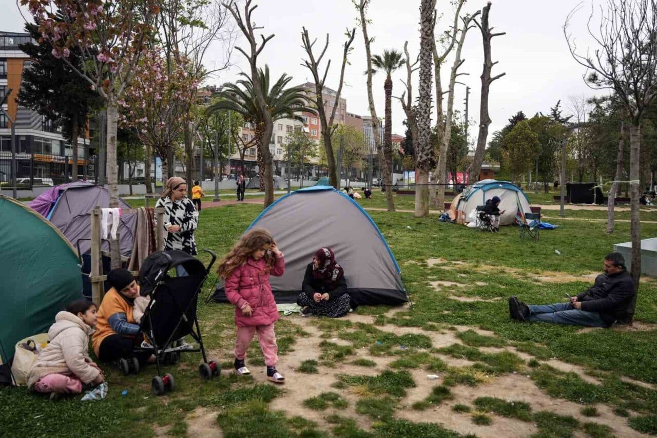 Konya Büyükşehir Belediyesi, İstanbul'da meydana gelen 6.2 büyüklüğündeki deprem sonrası