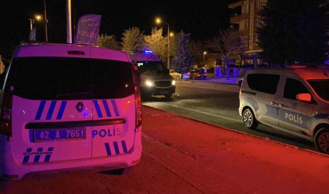 Konya’da husumetli gruplar arasında çıkan kavgada 1 kişi bıçaklandı, şüpheli kaçtı. Konya'nın Selçuklu ilçesinde husumetli iki grup arasında çıkan kavgada 18