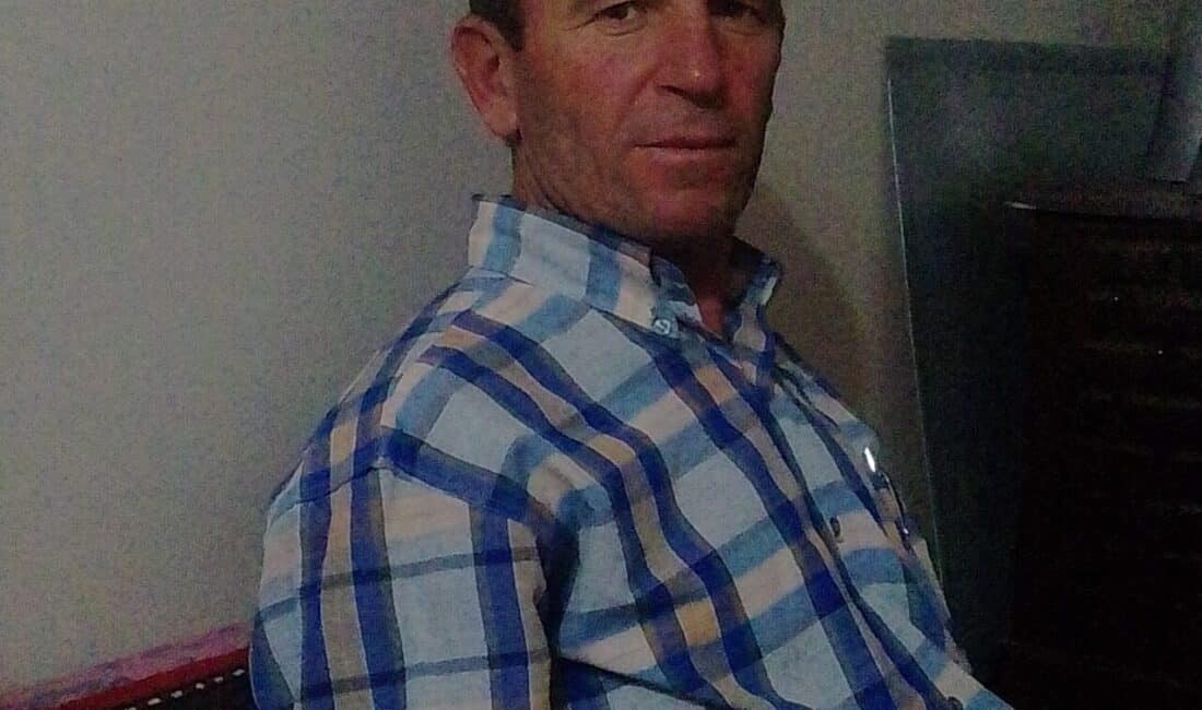 Akşehir’de Sobadan Sızan Gazdan Zehirlenen Yaşlı Çift Hayatını Kaybetti Konya'nın Akşehir ilçesinde, eski muhtar Ali İhsan Çalgıcı ve eşi