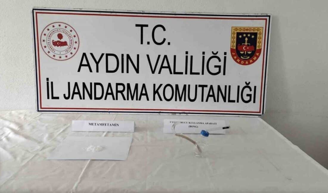 Aydın'ın Köşk ilçesinde jandarma, uyuşturucu madde kullanımını engellemek için sürdürülen