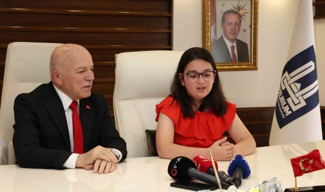 Başkan Aksoy’dan Tüm Erzurum’a Çağrı: İsrail Ürünlerine Boykot Edelim! Erzurum Büyükşehir Belediye Başkanı Nazlı Aksoy, İsrail ürünlerine karşı boykot