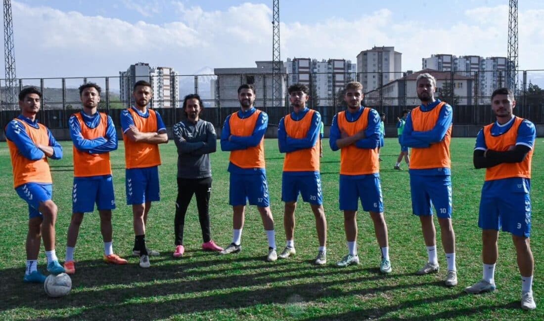 Erciyes 38 Futbol Kulübü, Kahramanmaraş İstiklalspor’u Ağırlayacağı Son İç Saha Maçında Galibiyet Arıyor Erciyes 38 Futbol Kulübü, 20 Nisan'da Kahramanmaraş İstiklalspor'u konuk ederek