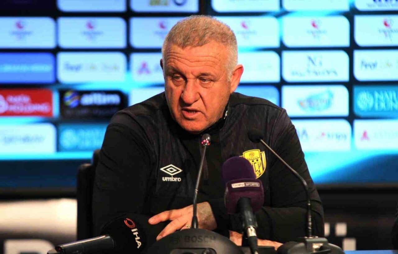 MKE Ankaragücü Teknik Direktörü Mesut Bakkal, Boluspor ile 2-2 berabere