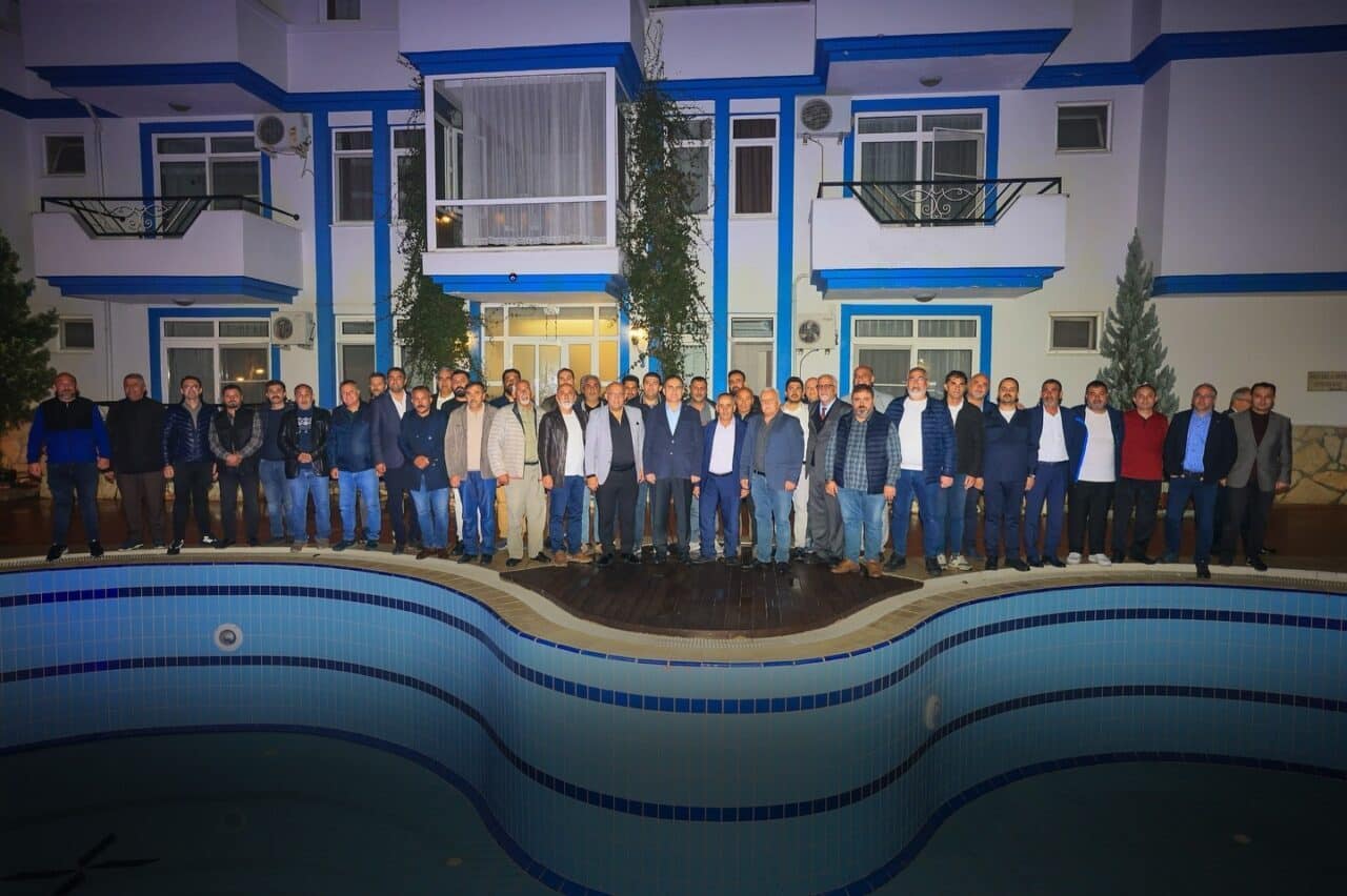 Muğla Valisi Dr. İdris Akbıyık, Dünya Malatyalılar Günü’nde vatandaşlarla buluştu,