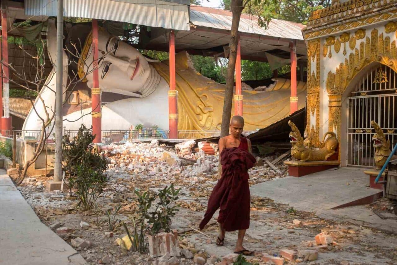 Myanmar'daki depremler sonucu 2,719 kişi yaşamını yitirdi, 4,521 kişi yaralandı;