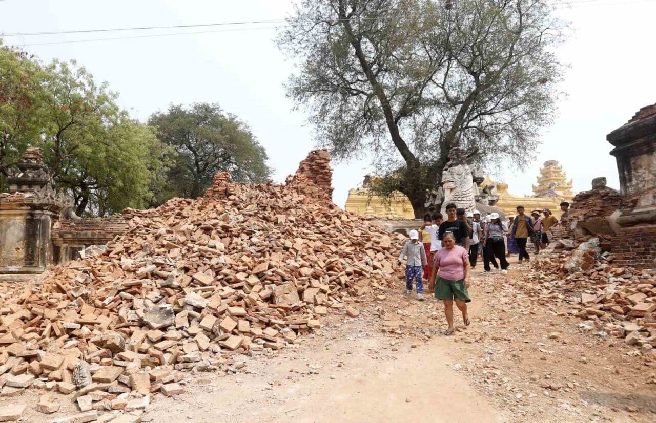 Myanmar'daki 28 Mart tarihli 7.7 ve 6.4 büyüklüğündeki depremlerde can