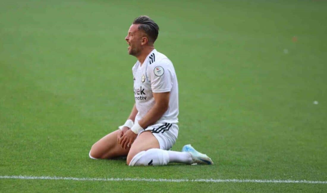 Altay, Kepezspor ile 1-1 berabere kalarak 3. Lig’e düşüşünü ilan etti. Nesine 2. Lig Beyaz Grup'ta mücadele eden Altay, 32. hafta
