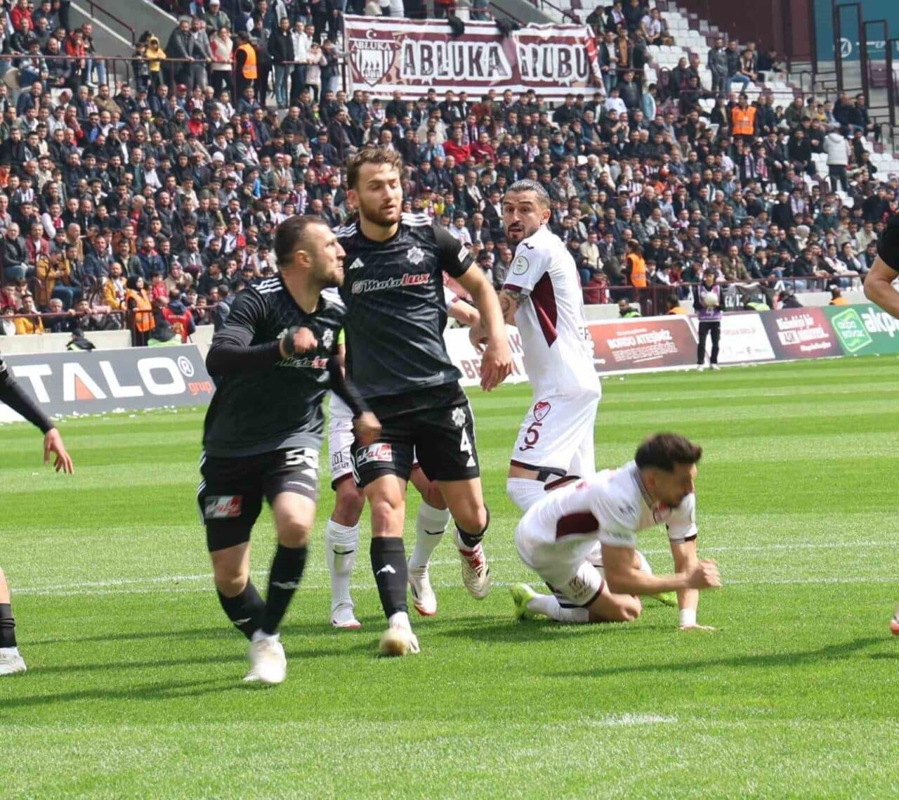 Nesine 2. Lig Kırmızı Grup'ta Çimentaş Elazığspor, evinde Motolux 68
