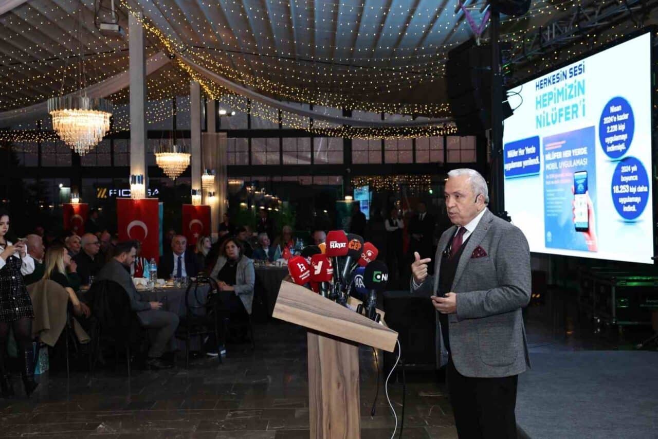 Nilüfer Belediye Başkanı Şadi Özdemir, ilçede hayata geçirilen projeleri açıkladı.