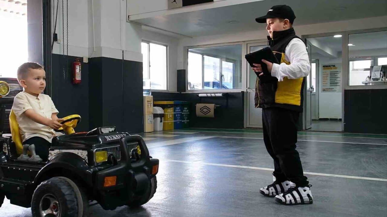 Bursa İnegöl'de Koçaslanlar Motorlu Araçlar, 23 Nisan Ulusal Egemenlik ve