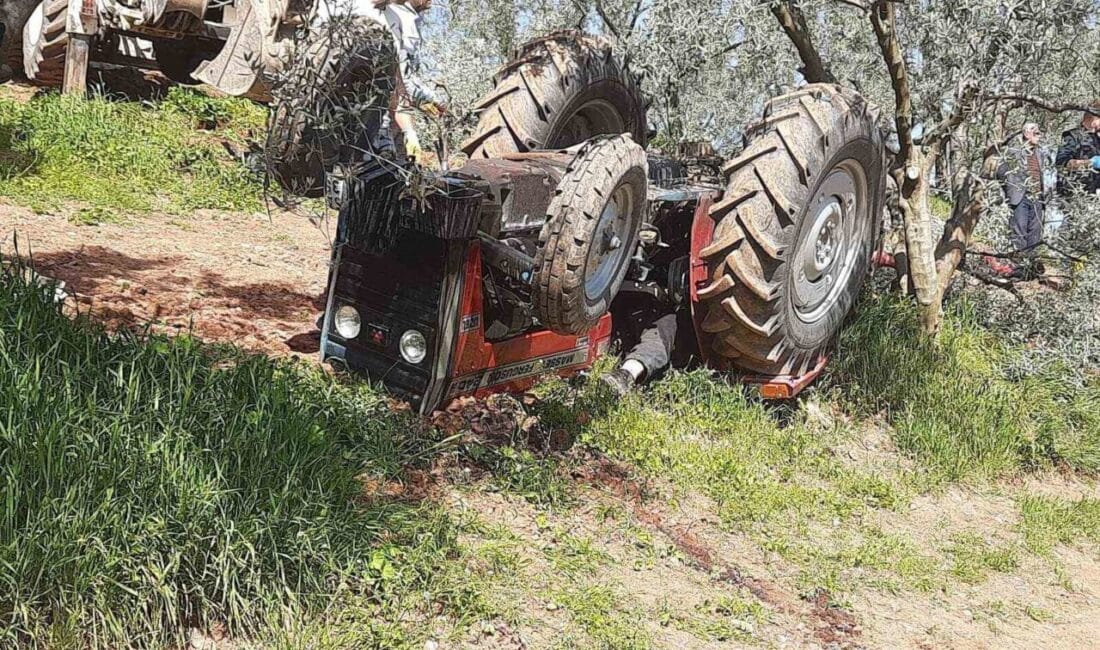 Bilecik’te Traktör Kazası: 74 Yaşındaki Sürücü Hayatını Kaybetti Bilecik'in Osmaneli ilçesinde 74 yaşındaki H.H.B., traktörünün devrilmesi sonucu hayatını