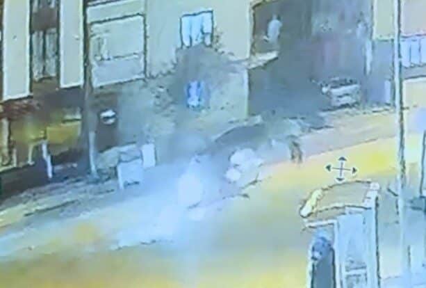 Bursa'nın İnegöl ilçesinde, Ezgi G. yönetimindeki otomobilin, Mustafa Y. idaresindeki