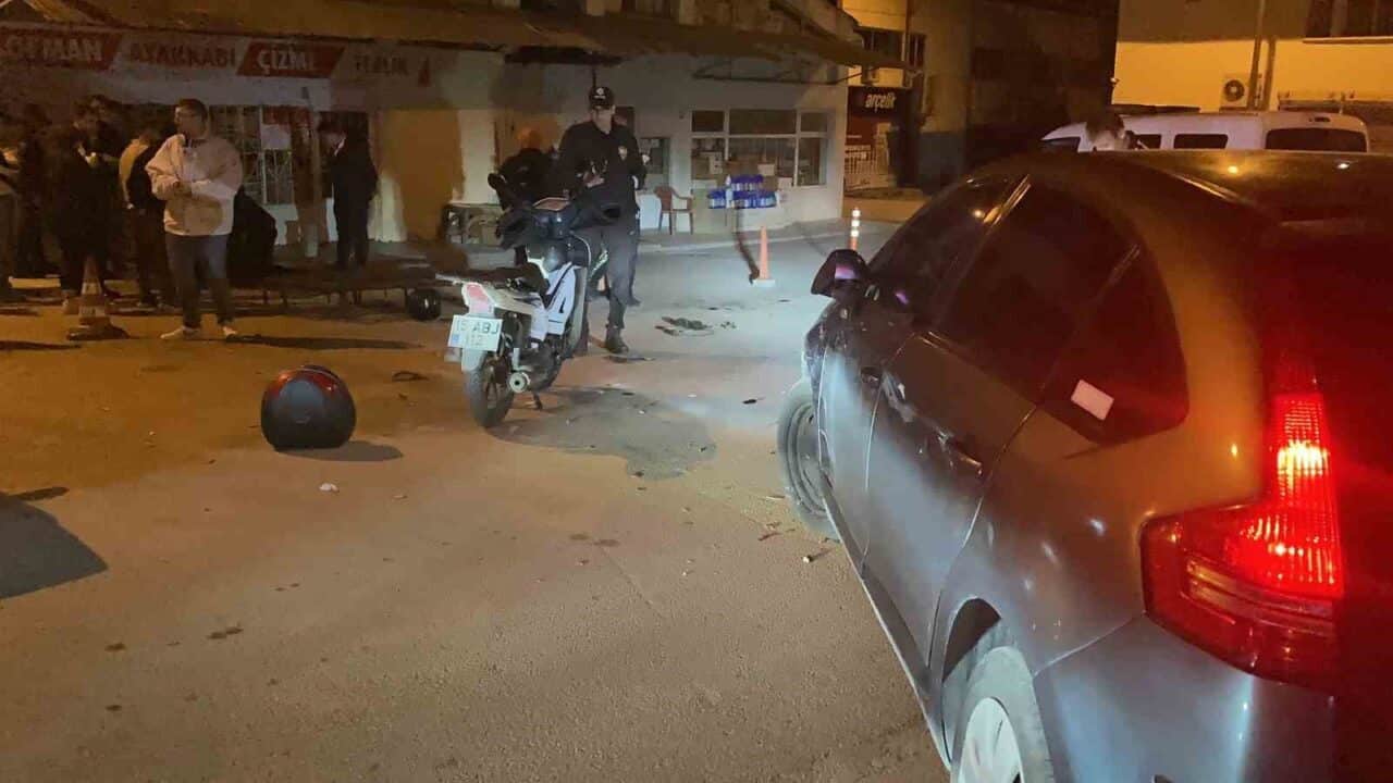 Burdur'un Özgür Mahallesi'nde motosiklet ve otomobilin çarpışması sonucu İsmail A.