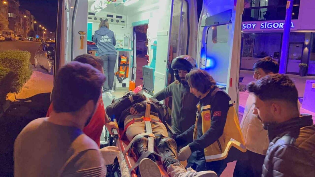Tekirdağ'ın Çorlu ilçesinde yaşanan trafik kazasında, motosiklet ile otomobil kafa