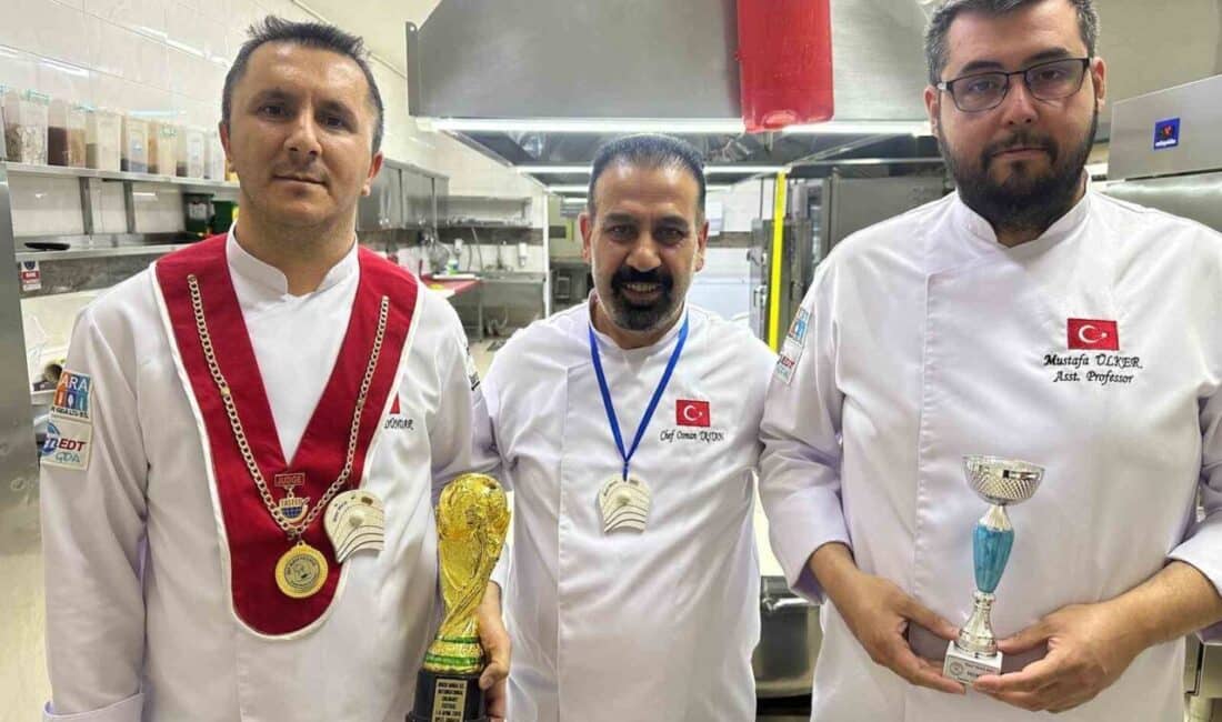 Hırvatistan'da düzenlenen 20. Uluslararası Mutfak Festivali'nde Kayseri'den katılan Mustafa Ülker